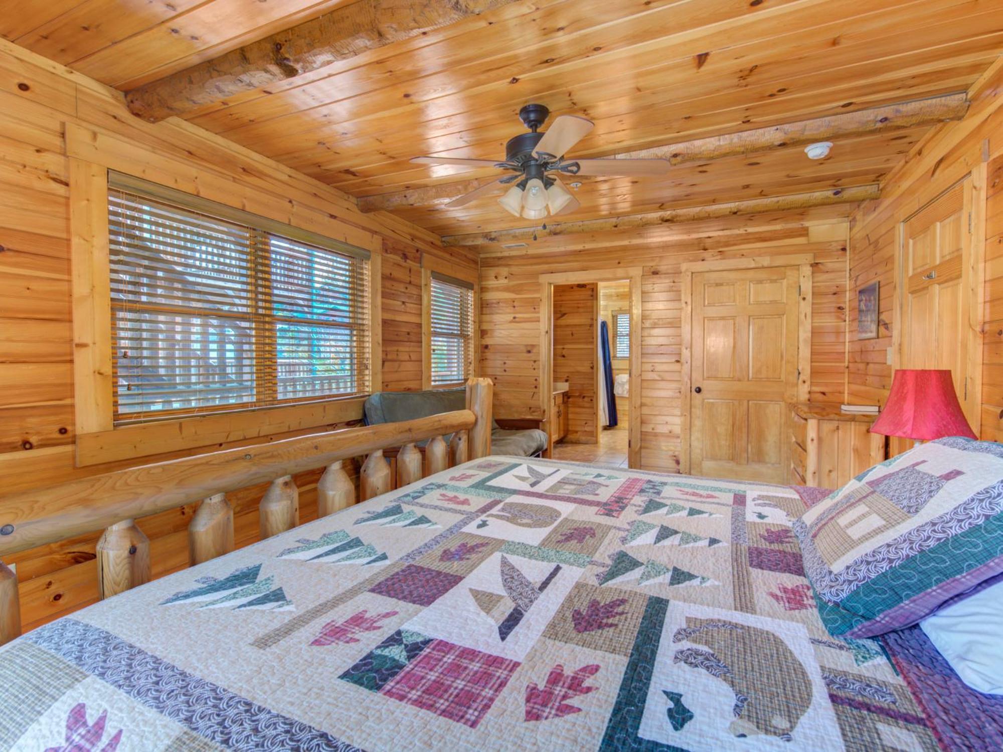 Family Ties Lodge Gatlinburg Exterior photo